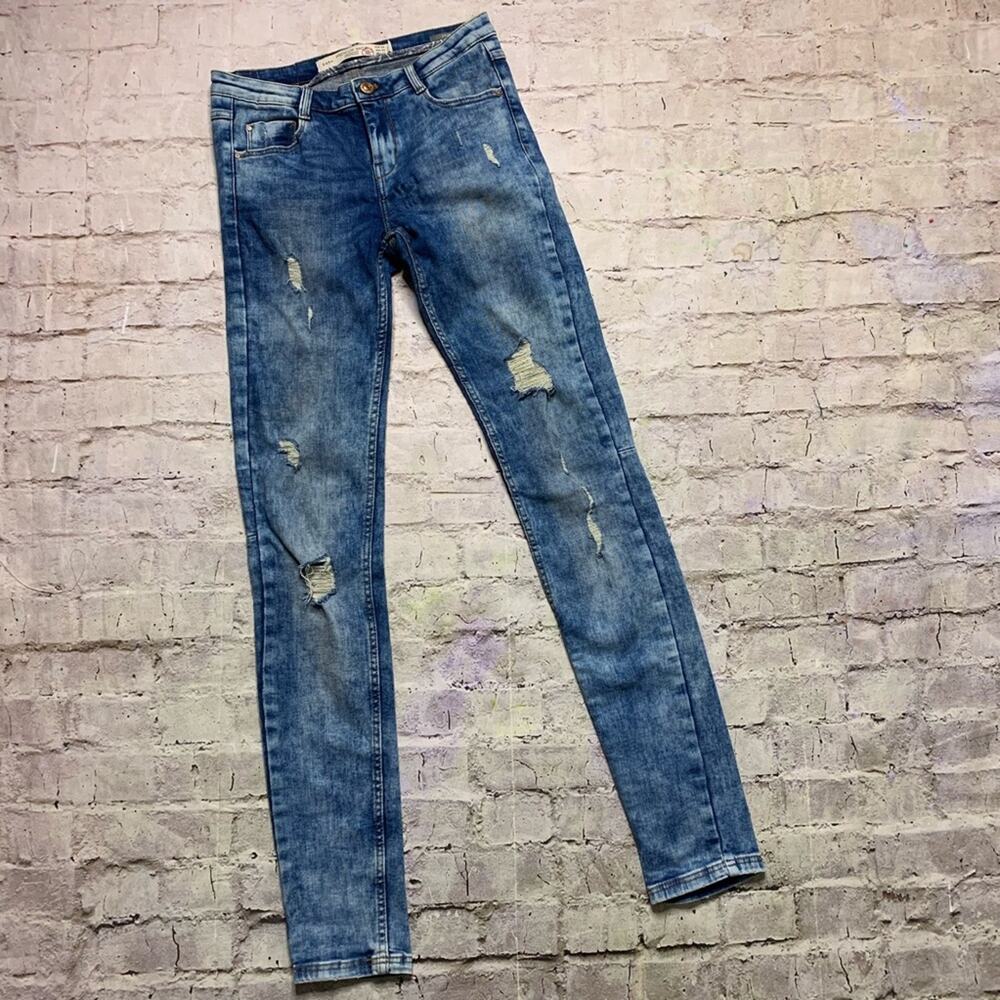 Zara Premium Denim Distressed Skinny Jeans